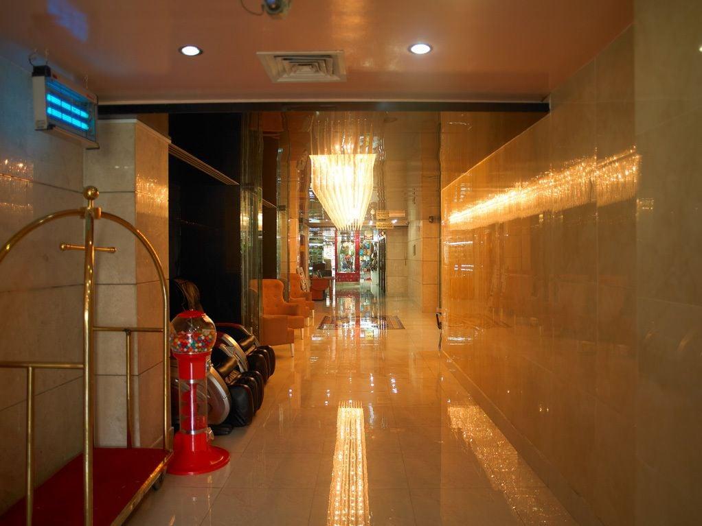 Phoenicia Grand Hotel Dubai Exterior foto