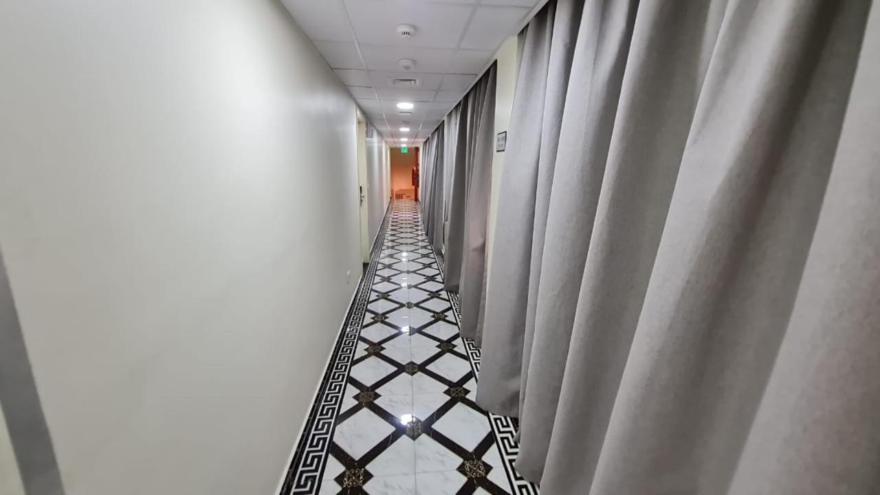 Phoenicia Grand Hotel Dubai Exterior foto