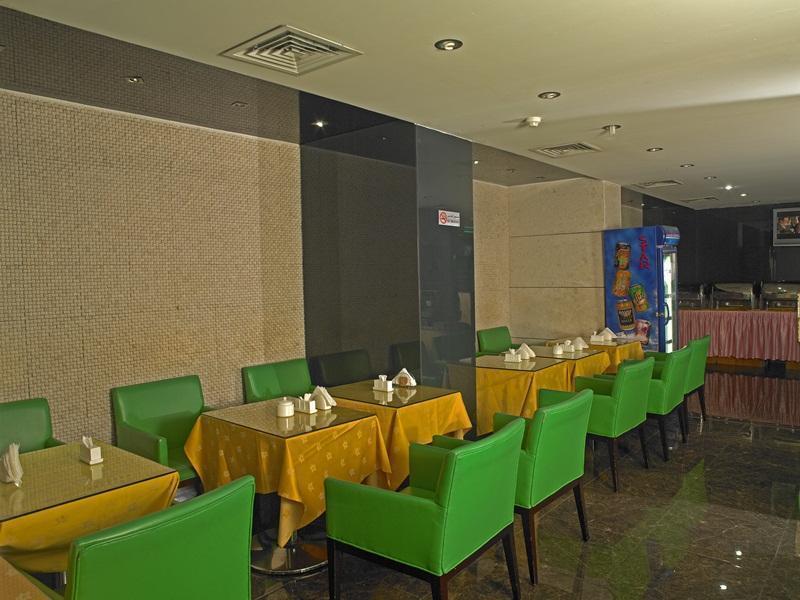 Phoenicia Grand Hotel Dubai Exterior foto